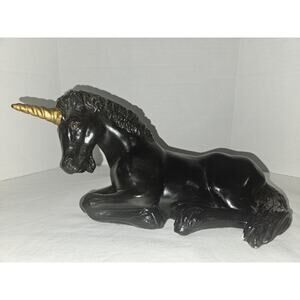Vintage Universal Statuary 995 1990 Black Unicorn 8 x 4 x 6"